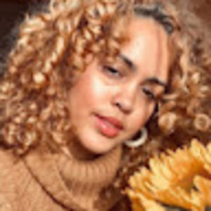 Meet your Posher, Fabiola